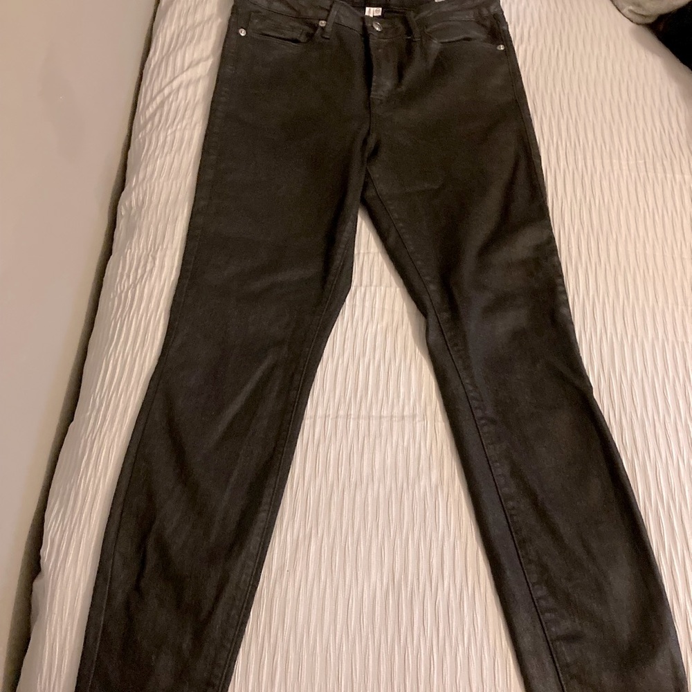 Good American Good Classic Coated Jeans. Black size 8-29. Excellent condition.